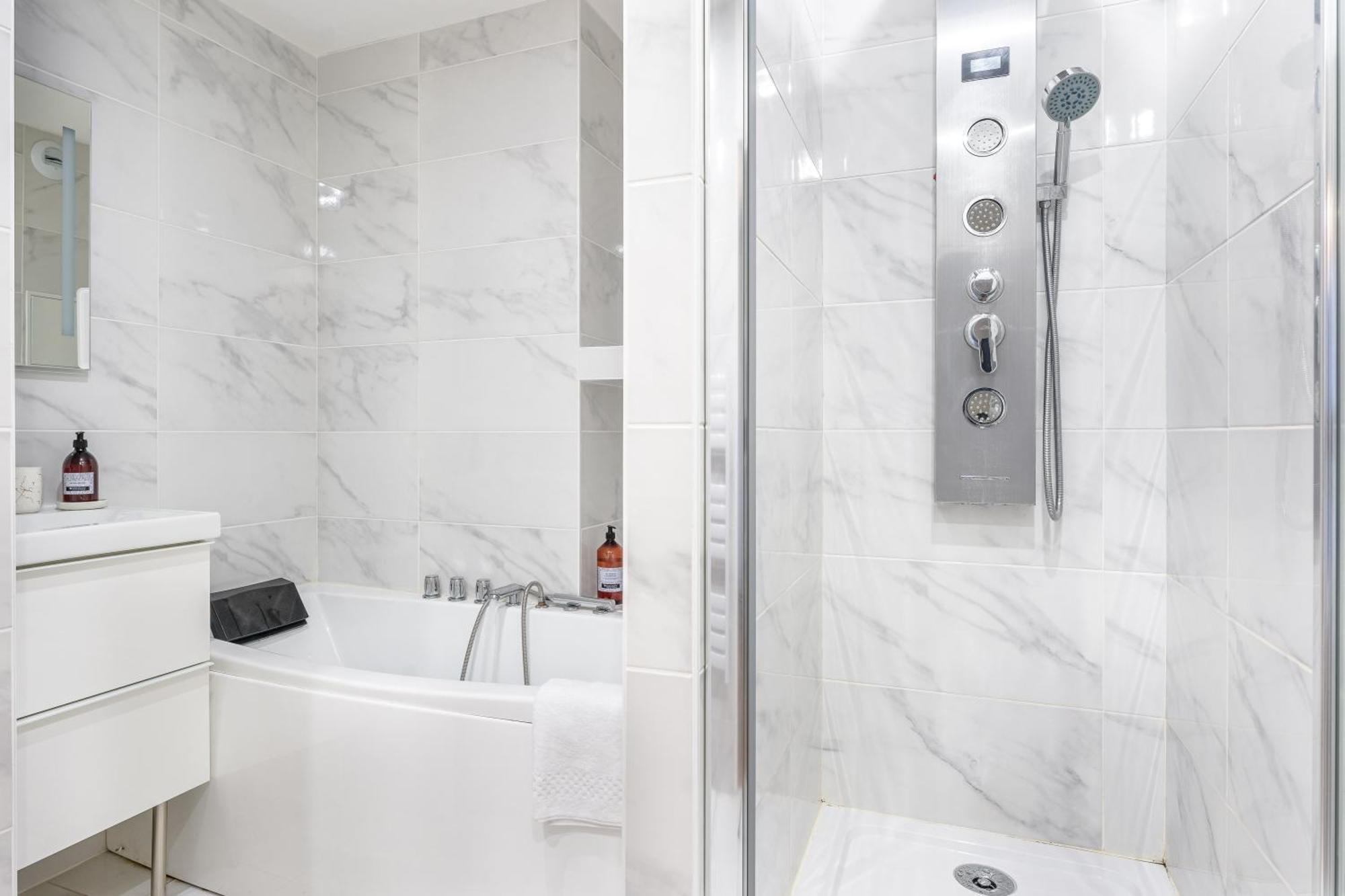 Le Rex - Bel Appt Avec Sauna Nantes Ngoại thất bức ảnh